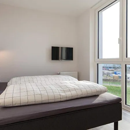 Appartement Exklusive Marina-wohnung Mit Balkon